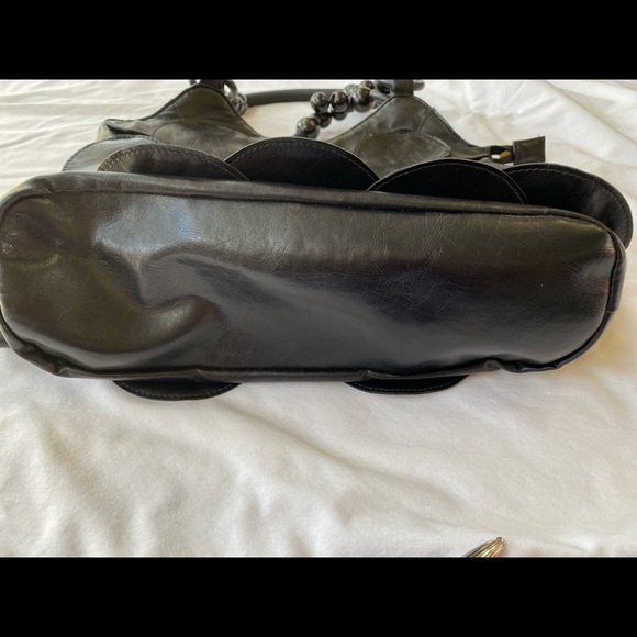 Black vinyl Bag, zipper closure - Picture 8 of 10